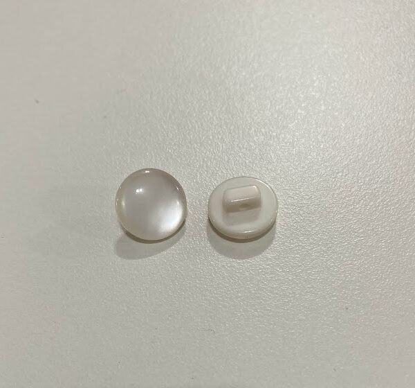 Botão de Costura Perolado c/ Pezinho T18 - Off White