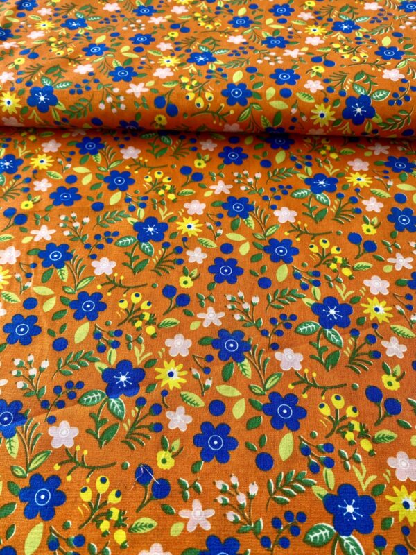 Tecido Chita Floral fundo Laranja 100% Poliéster - Imagem 2